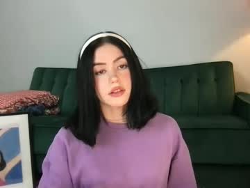 girl
        littlesugarpea cam image #3803224