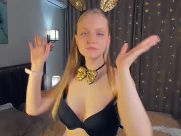 girl
        may_wow cam image #3126304