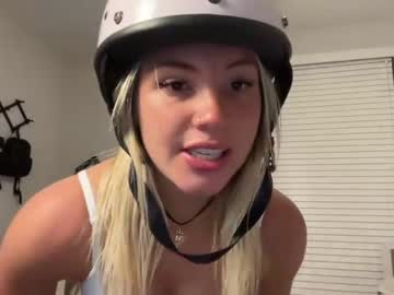 girl
        lovecayaxo cam image #3853952