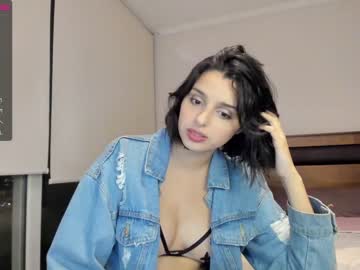 girl
        yourfreakygirl cam image #1951539