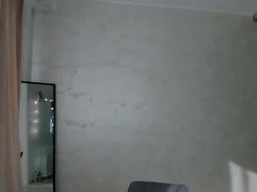 girl
        domixdyva cam image #5984319