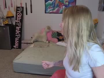 girl
        pr3ttyp1nkpussy cam image #6664048