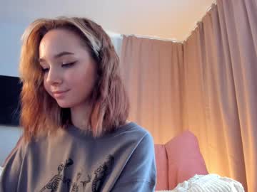 girl
        nasslady cam image #6881555