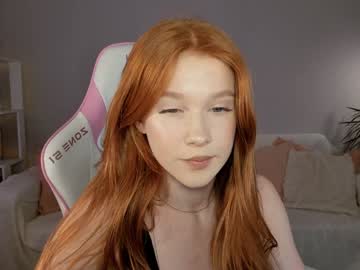 girl
        leahsthetics cam image #5229275