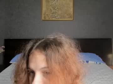 girl
        secret_peach cam image #4593442