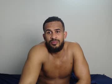 couple
        exotic_lovee cam image #5121152