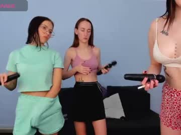 girl
        bad_party cam image #3290474