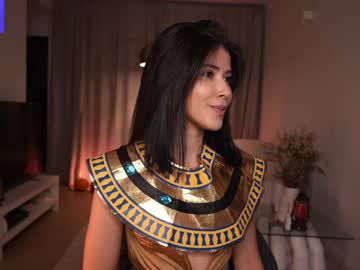 girl
        anniehillofficial_ cam image #5377288