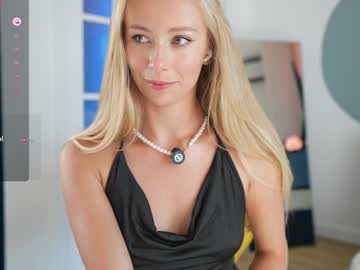 girl
        vika54784 cam image #5352185