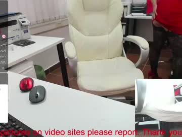 couple
        milf_viktoria cam image #2200015