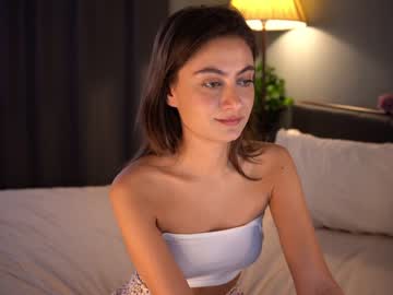 girl
        tessarosse_ cam image #3720289