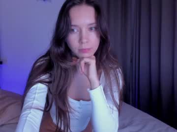 girl
        _milkyway cam image #3047850