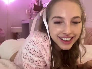 girl
        sofiaaaxoxoxo cam image #6860096