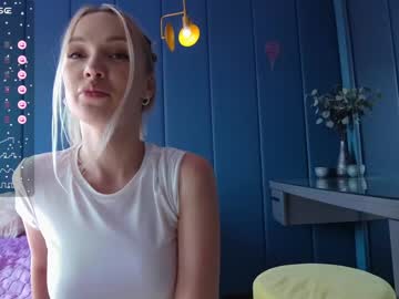 girl
        kriss0leoo cam image #4080449
