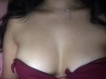 girl
        aleeza_y cam image #5616295