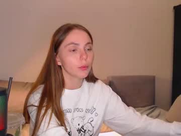 couple
        julsweet cam image #4558349