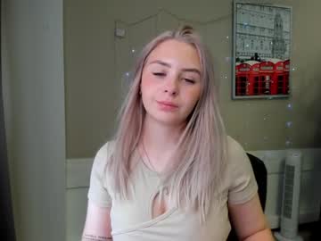 girl
        sherry__cheerry cam image #1911480