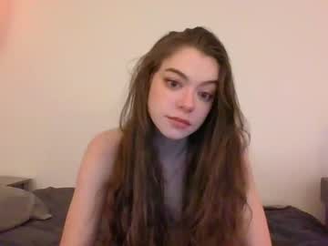 girl
        rosegold18 cam image #346752