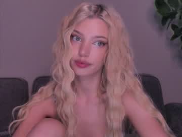 girl
        ramonatorres_ cam image #920969