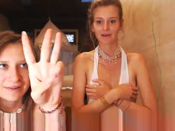 girl
        kali_the_goddess cam image #1492871