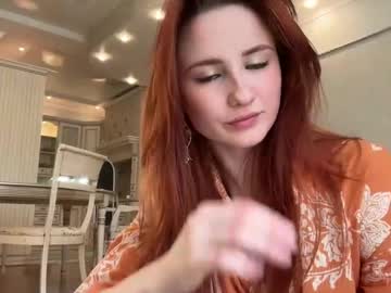 girl
        lynnalltop cam image #6593837