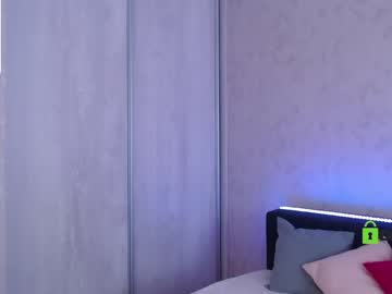 girl
        princess_lolli cam image #703034
