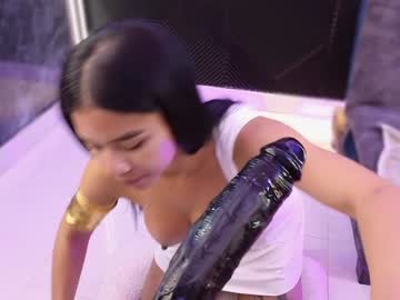 girl
        nicollbashel cam image #5376013