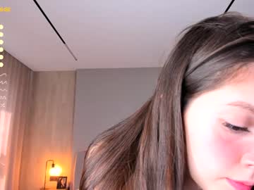 girl
        melissa_shawty cam image #1566188