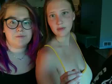 couple
        kinkycottage cam image #2080575