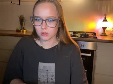 couple
        babyytonight cam image #3853920
