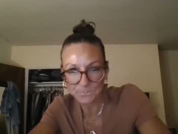 girl
        missmelisateaches cam image #4113936