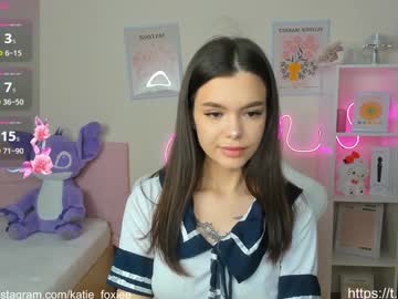 girl
        katiefoxie cam image #5637673
