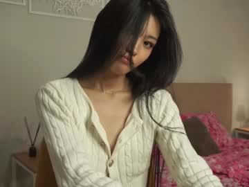 girl
        noreenbeckey cam image #6839704