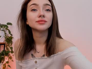 girl
        elizabeth__gray cam image #697694