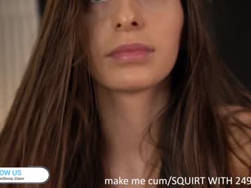 girl
        dovia cam image #3094163