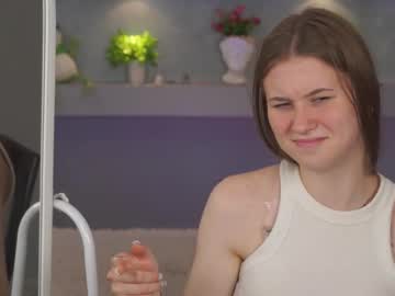 girl
        bananini_anallove cam image #6885638