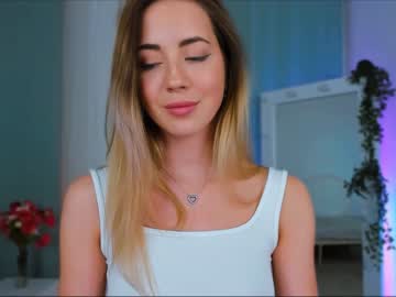 girl
        emmi_rosee cam image #850160