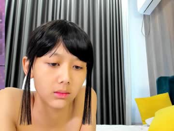 girl
        little_yena cam image #5012076