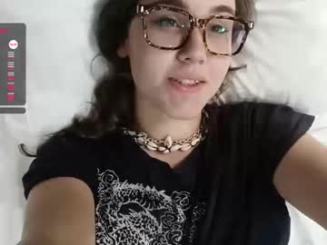 girl Cam Girls Masturbating With Dildos On Chaturbate with mia_boone