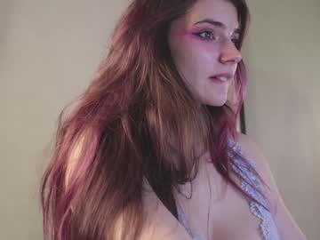 girl
        diana_alison cam image #4643023