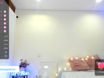 girl
        angel_danm_milf cam image #2485719