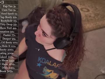 girl
        evelynpiers cam image #4336306