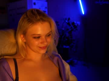 girl Cam Girls Masturbating With Dildos On Chaturbate with sexyalice1997