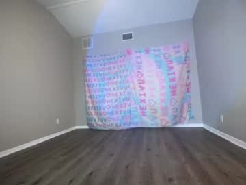 girl
        hexivu cam image #4945520