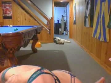 girl
        rosegold18 cam image #3392593