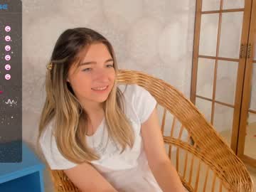 girl
        taitedensford cam image #3649646