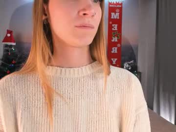 girl
        erlinegarland cam image #5806957