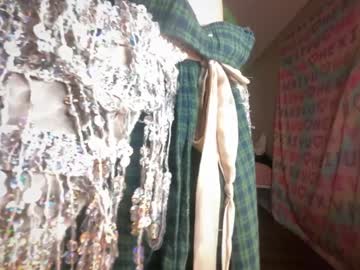 girl
        hexivu cam image #6643966