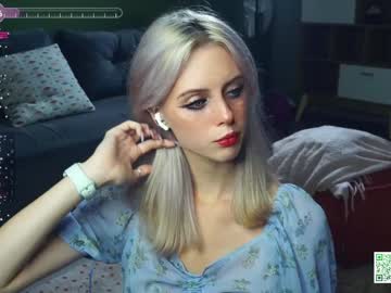 girl
        audreycarvin cam image #4522273