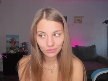 girl
        paaulina cam image #1819574